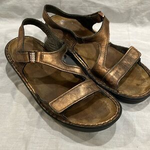 Naot sparkly copper Sandals Velcro adjustable Ankle & toe Straps & Wedge Sole.